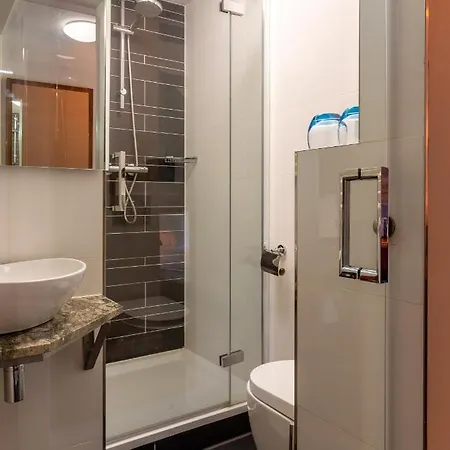 מלון Stadshotel & Proeflokaal 'toer זוטפן