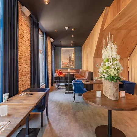 Stadshotel & Proeflokaal 'toer