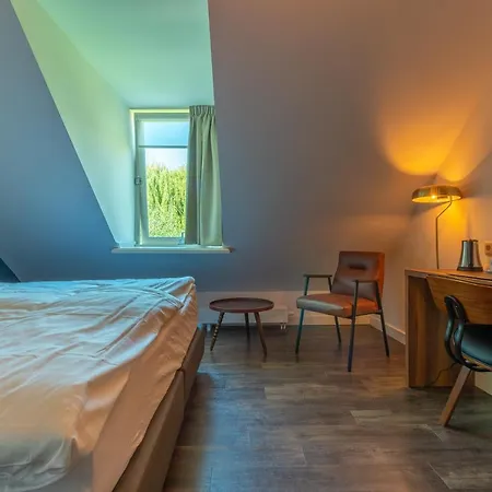 Stadshotel & Proeflokaal 'toer ホテル ズトフェン