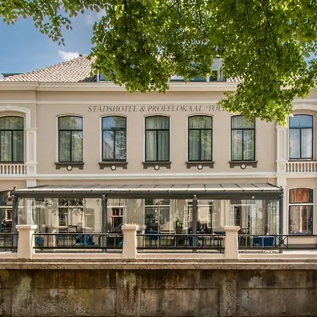 Stadshotel & Proeflokaal 'toer 2* Zutphen